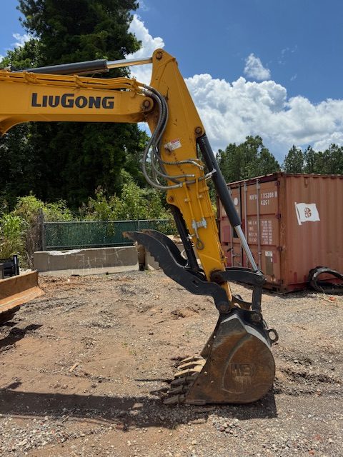 LiuGong 909ECR Compact Excavator, 2023 - Only 400 hours! - Image 9