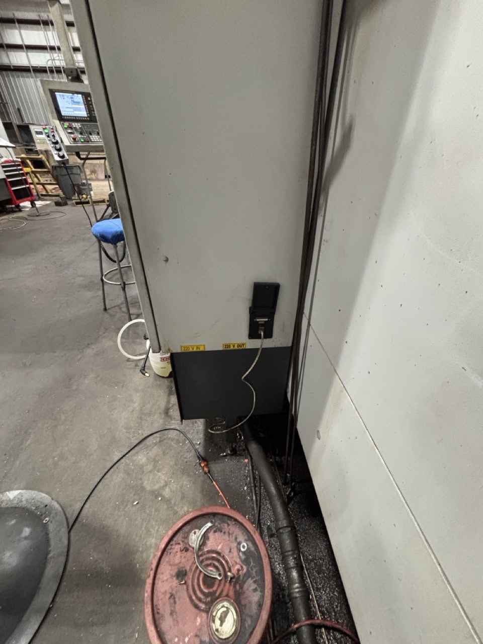 Vision Wide NF-3226 Bridge Mill, 2015 - 50 Taper, Under Power, Ready to Inspect - Image 23
