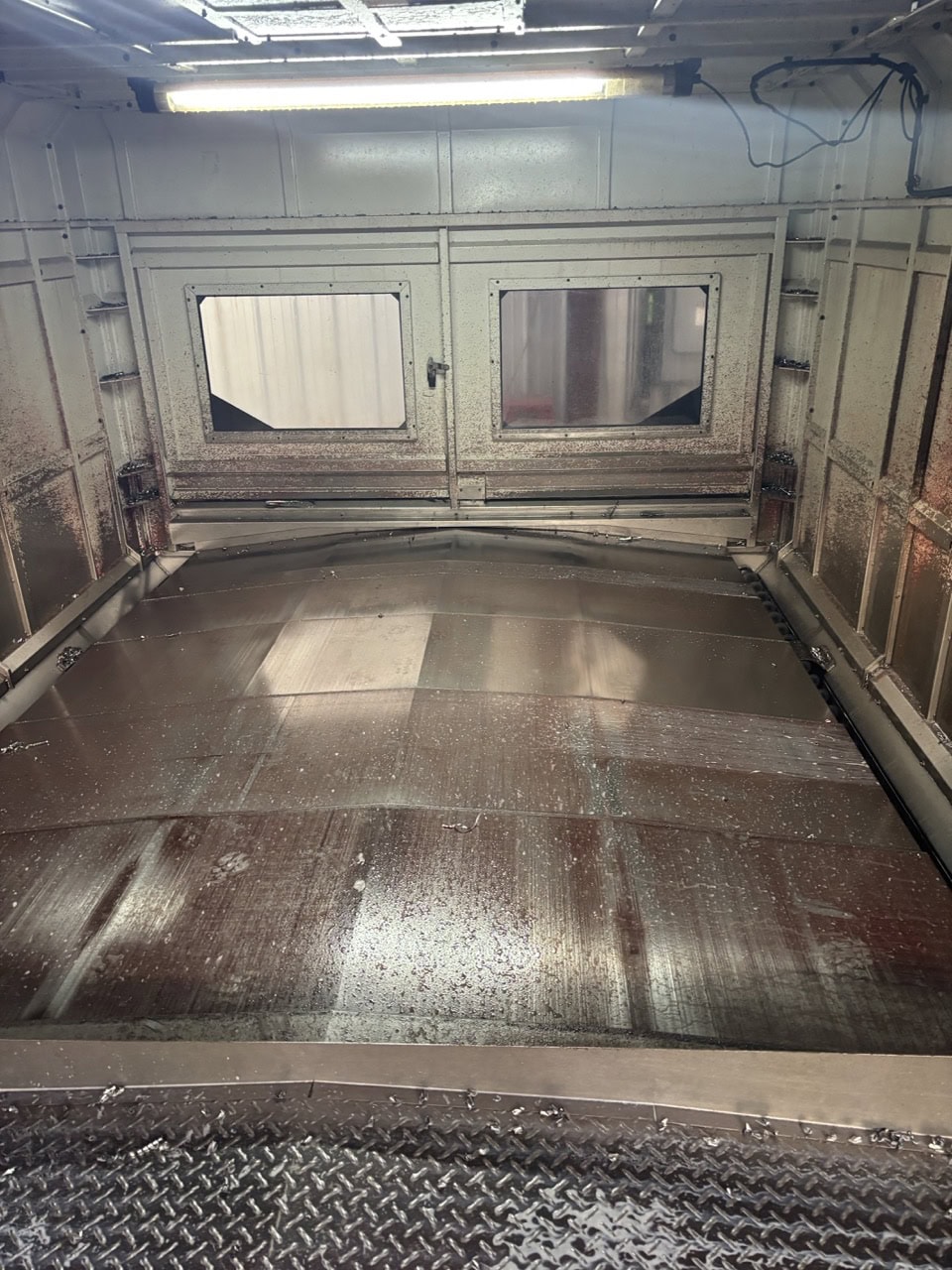 Vision Wide NF-3226 Bridge Mill, 2015 - 50 Taper, Under Power, Ready to Inspect - Image 30