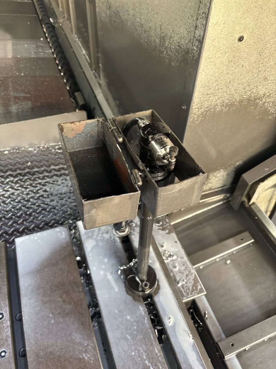 Vision Wide NF-3226 Bridge Mill, 2015 - 50 Taper, Under Power, Ready to Inspect - Image 33