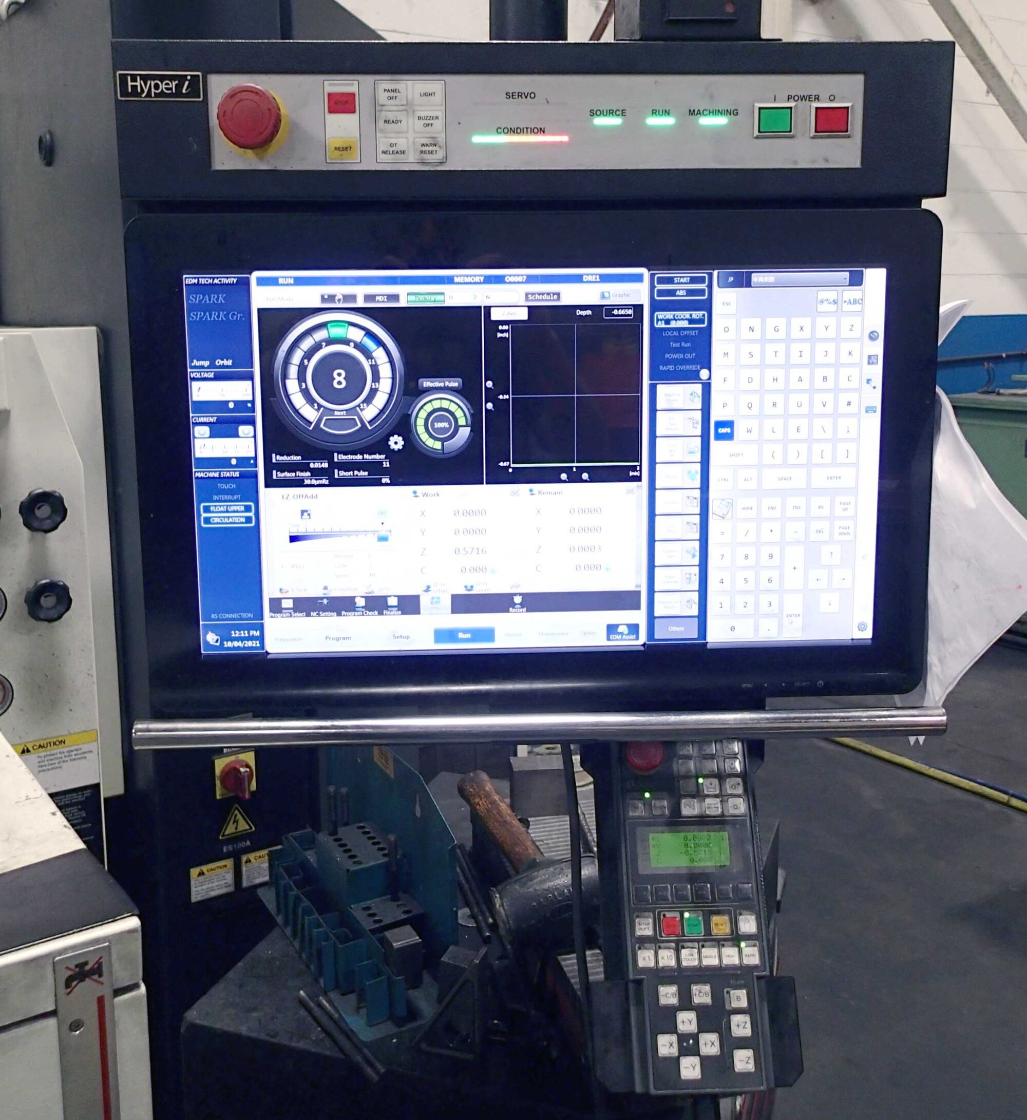 Makino EDNC6 CNC Sinker EDM, 2015 - C-Axis Head, 16 Tool Changer - Image 2