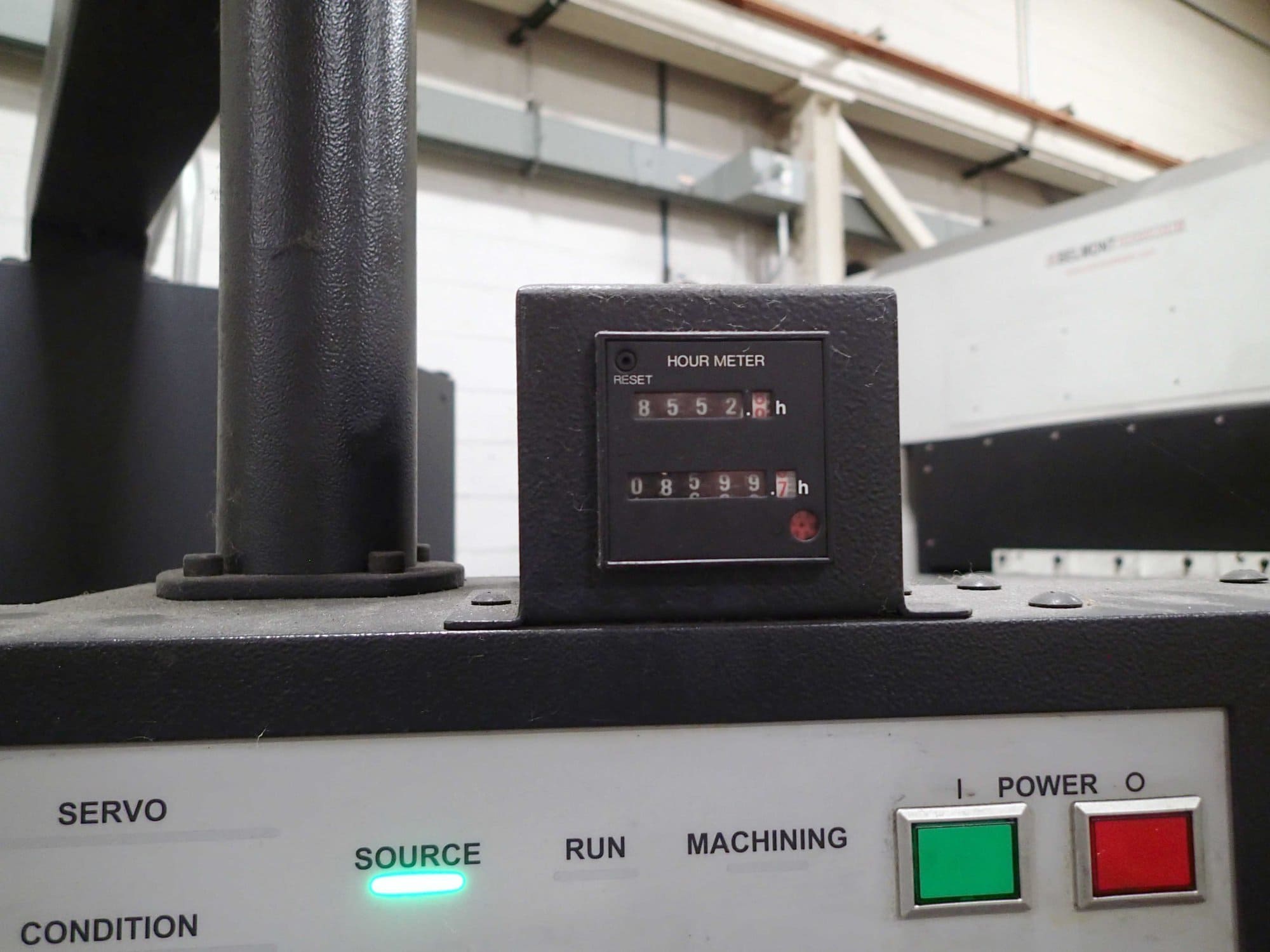Makino EDNC6 CNC Sinker EDM, 2015 - C-Axis Head, 16 Tool Changer - Image 6