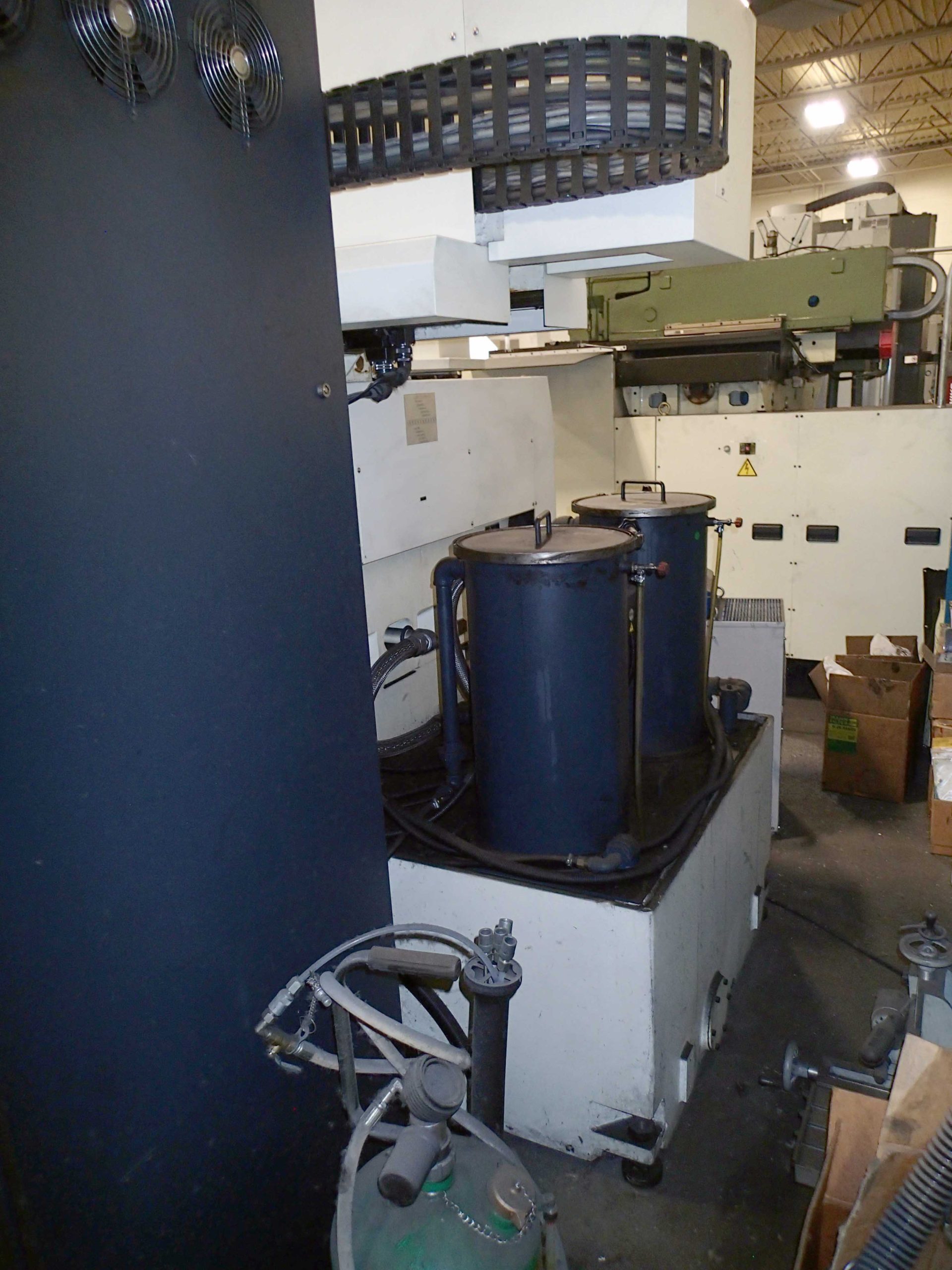 Makino EDNC6 CNC Sinker EDM, 2015 - C-Axis Head, 16 Tool Changer - Image 10