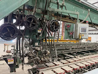 Ogden Plate Seam Welder w/ material handling - Image 5