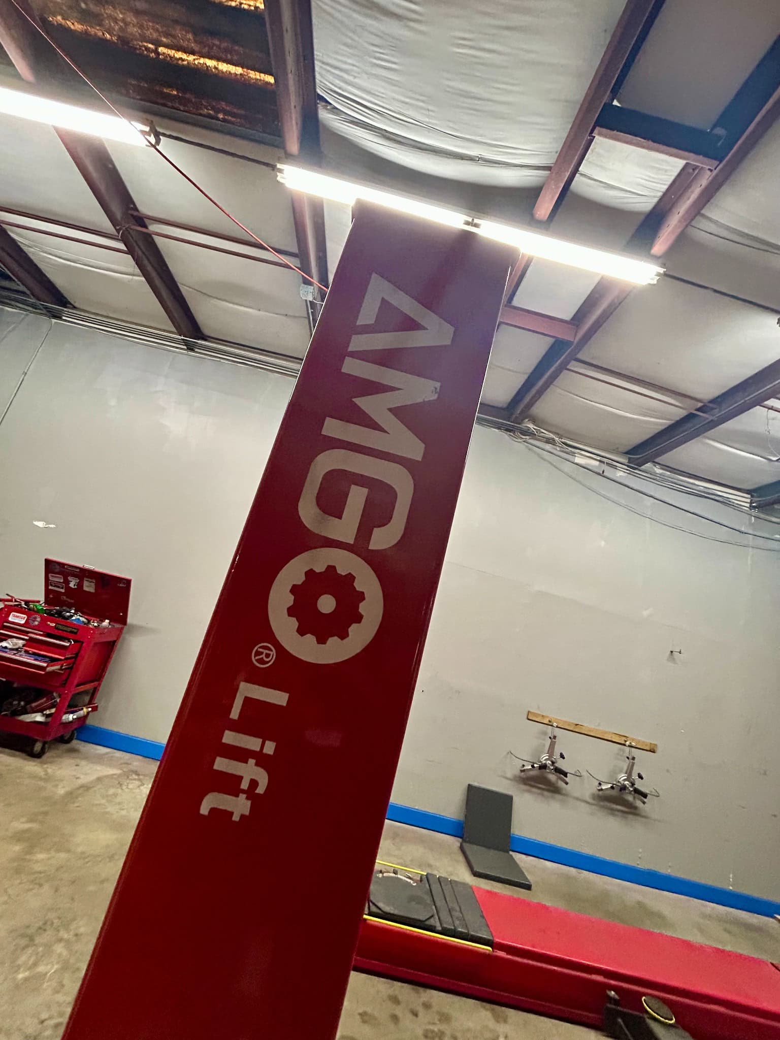 AMGO PRO‑14A, 2023 - Four‑Post 14K Alignment Lift – Heavy‑Duty, ETL‑Certified - Image 2