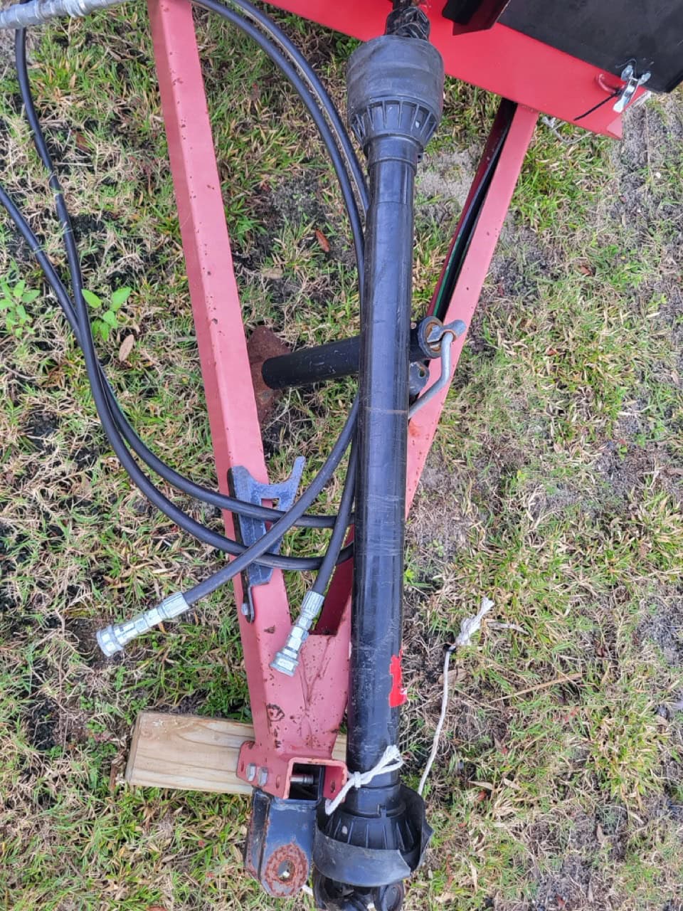2017 HopsHarvester Hopster 5P Mobile Hop Harvester, PTO-Driven, ~40 Hours, Operational Video - Image 5