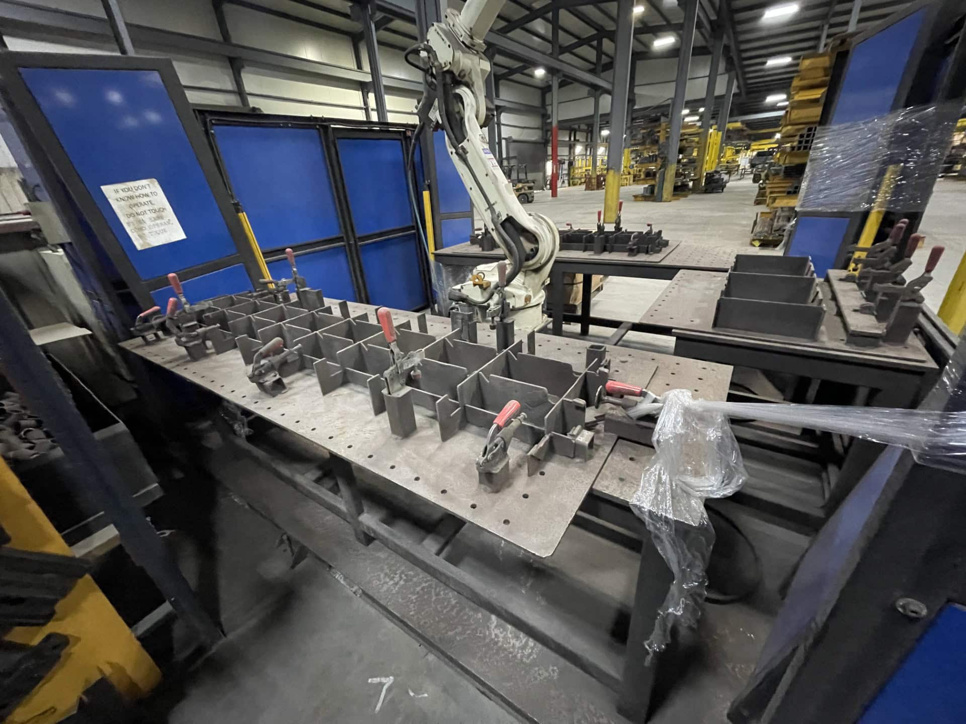 Capital Robotics FusionArc 300L 3-Station Weld Cell, 2018 - Daihen OTC FD-B6L 6-Axis Robot - Image 2