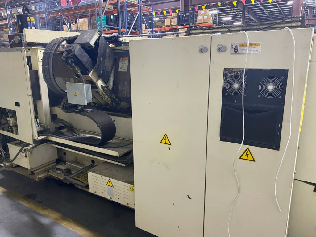 Okuma LU15 CNC Lathe, 2002 - Tailstock, Chip Conveyor - Image 2