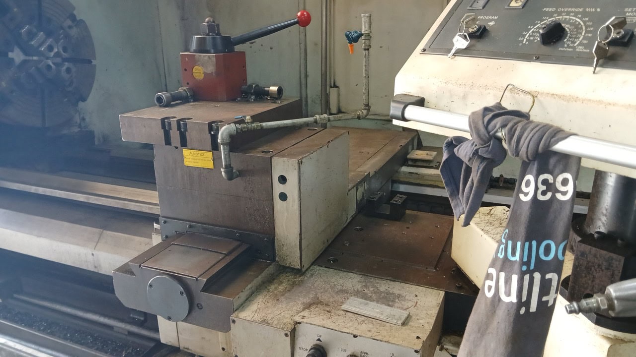 37.4" x 156" Hankook Protec 9NC 10" Spindle Bore, Dual Chucks, 2006 - Chip Conveyor, 8 Station Turret - Image 18