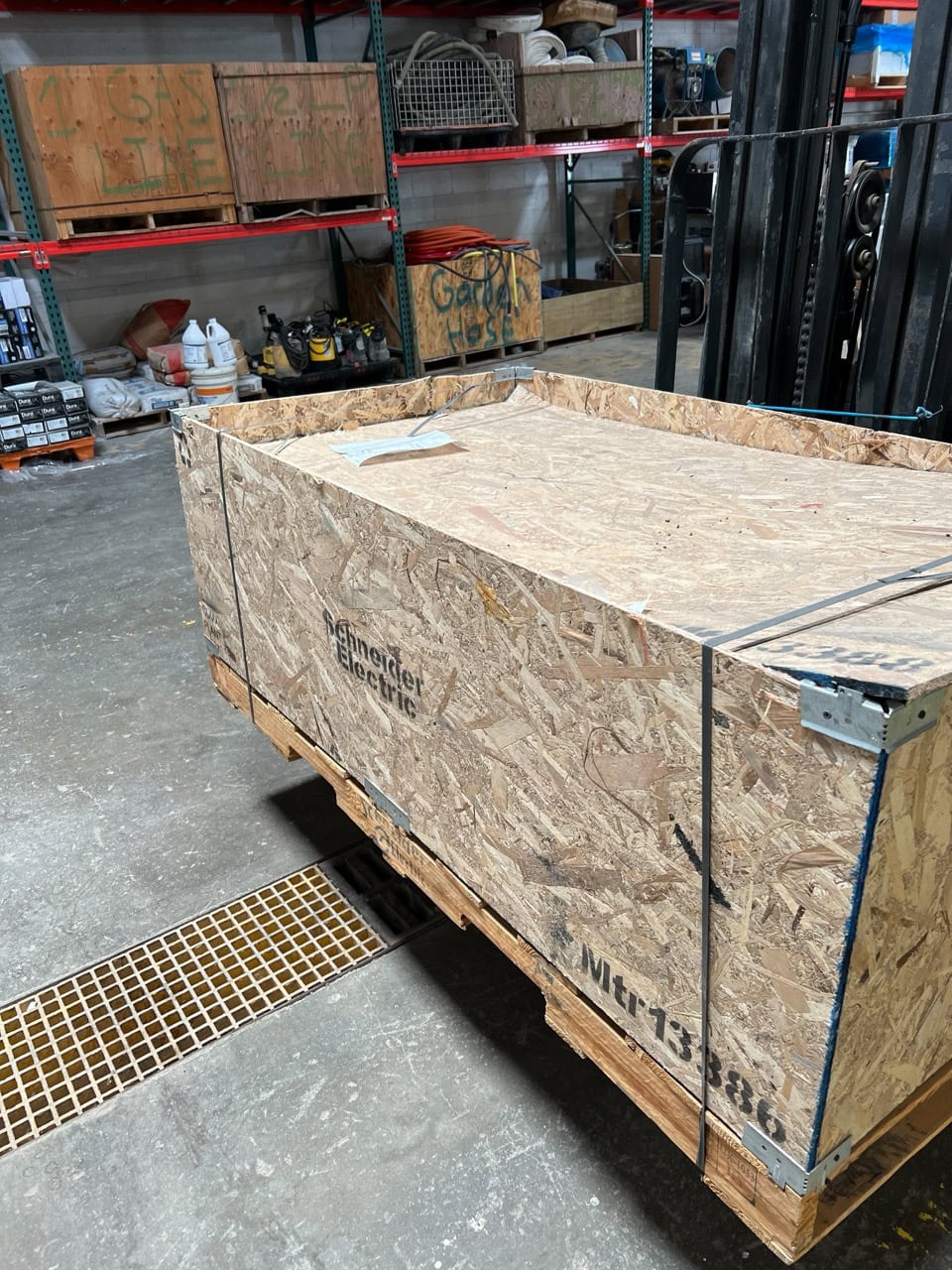 Schneider Electric EZ Meter-Pak Switchgear - 2000A Main with Multiple Branch Breakers, Still In Crate, Never Used