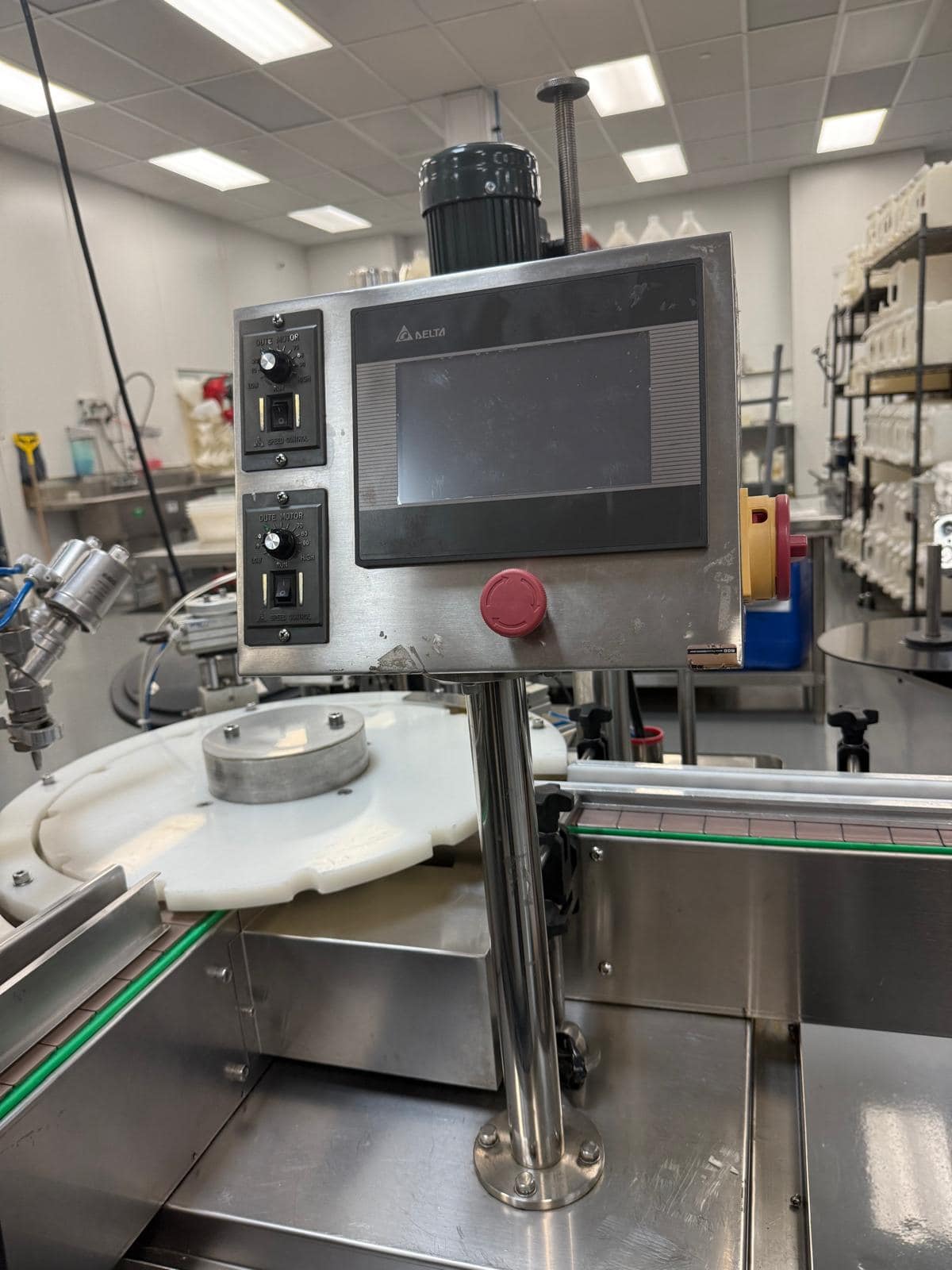 YQ MACHINERY CO YQLP-100 Bottle Unscrambler and YQGZ-50 Automatic Liquid Filling and Capping Machine for CBD, Vape, Oils, Tinctures, 2018 - Image 4