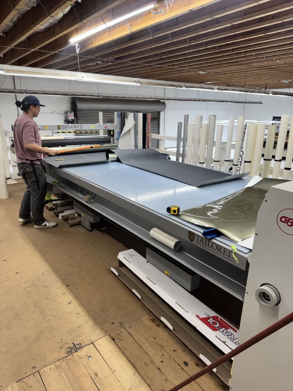 ROLLSROLLER 540/170 Premium Flatbed Applicator, 2021 – 64" Wide LED Laminating Table, 1290 SQ FT/HR Output - Image 5
