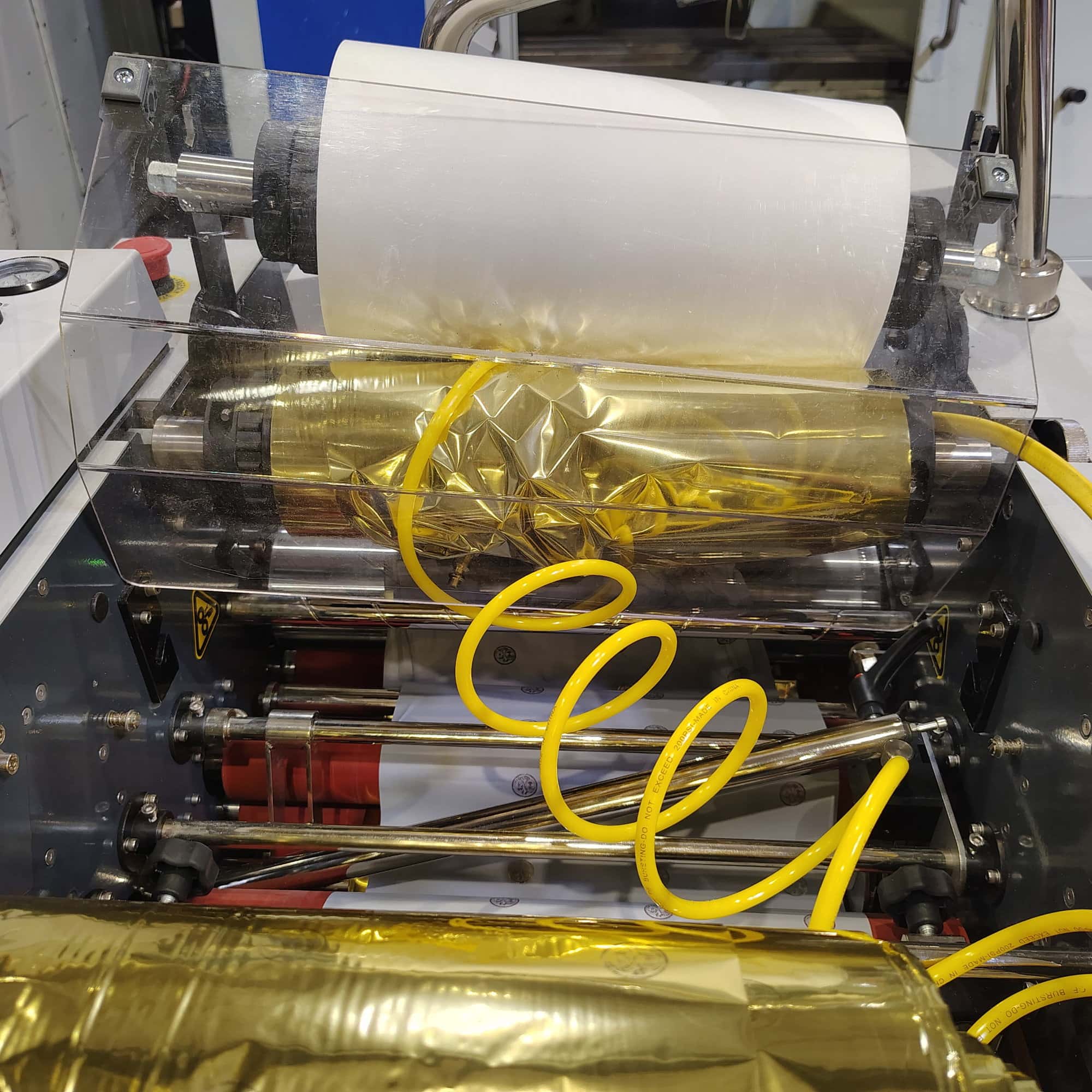 Matrix MX-370P Pneumatic Laminator, 2021 – 14.5” Width, Semi-Auto, Sleeking/Single-Sided - Image 5