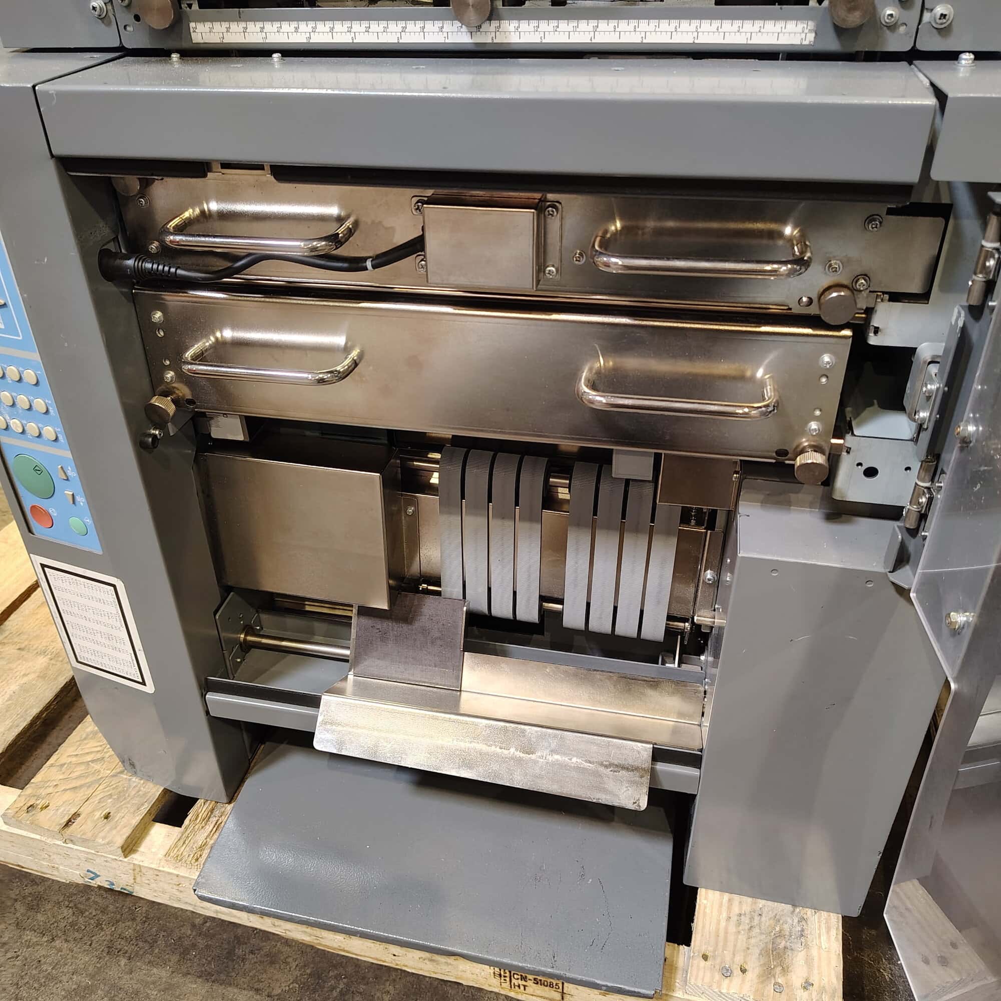 Duplo System 3500 Booklet Maker; 2011 w/ 445 Creaser & Feeder; 2018 - Fully Automated - Image 6