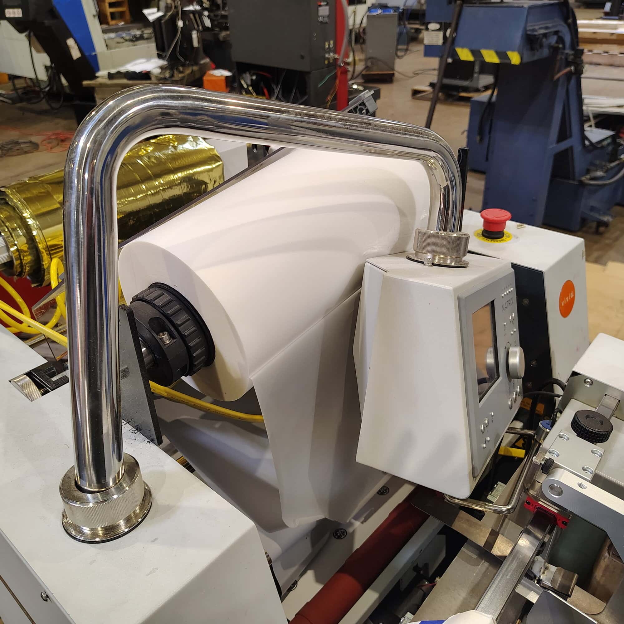 Matrix MX-370P Pneumatic Laminator, 2021 – 14.5” Width, Semi-Auto, Sleeking/Single-Sided - Image 7