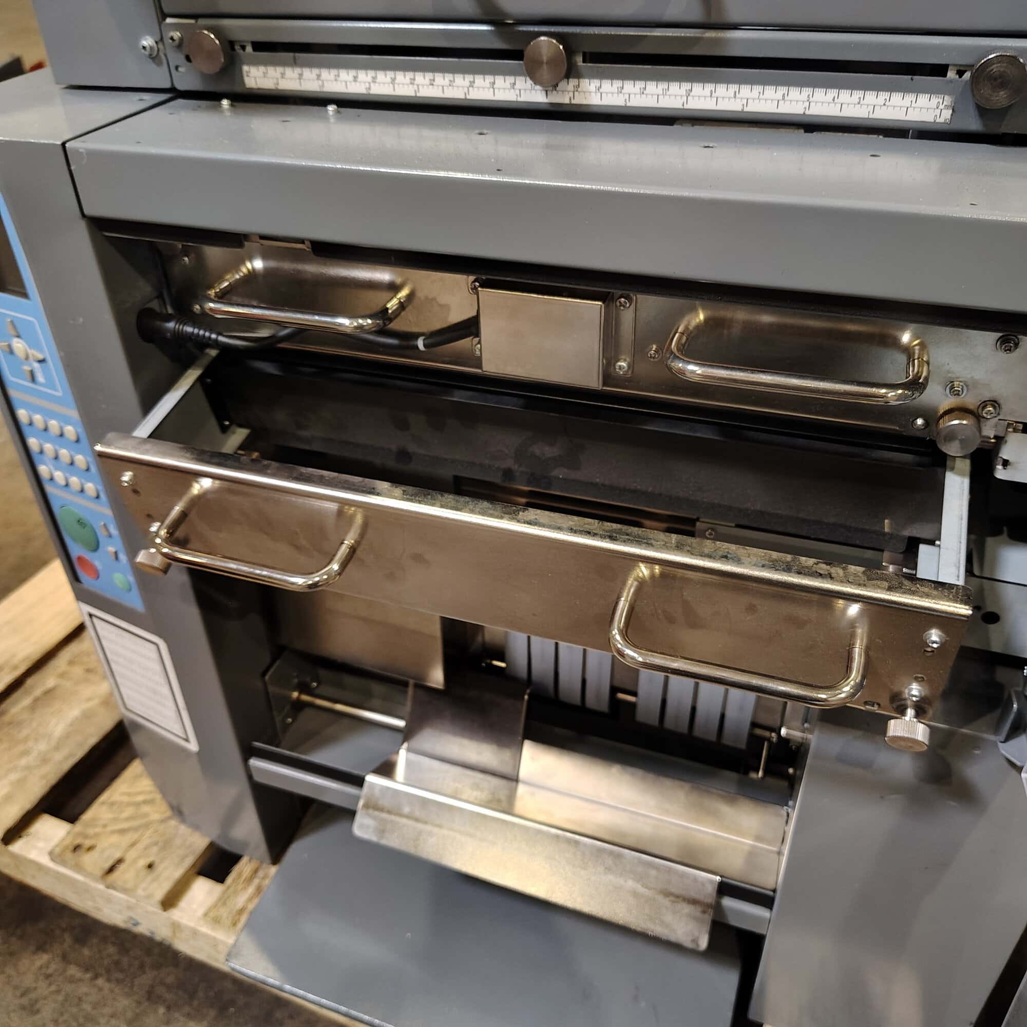 Duplo System 3500 Booklet Maker; 2011 w/ 445 Creaser & Feeder; 2018 - Fully Automated - Image 7