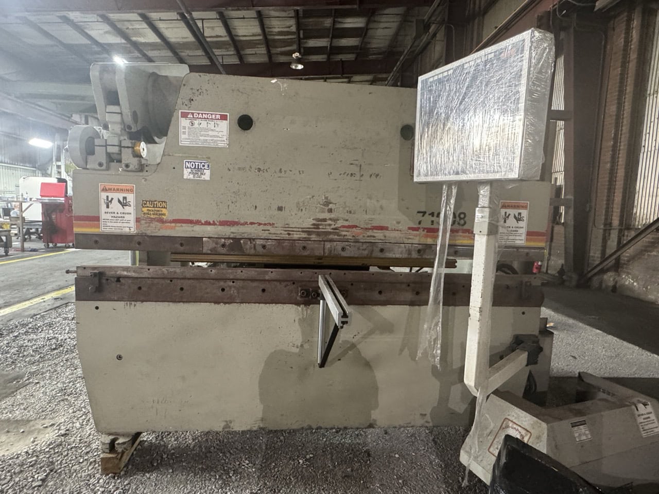 100 Ton x 8' Accurpress 71008 Press Brake, 2003