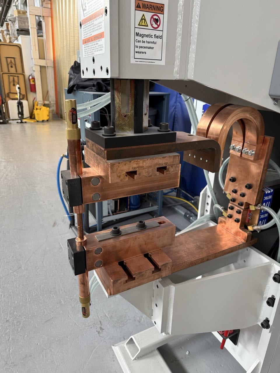 170 kVA Spot Weld Inc P2-MF-170-18-463 Press Projection Spot Welder, 2024 - Image 3