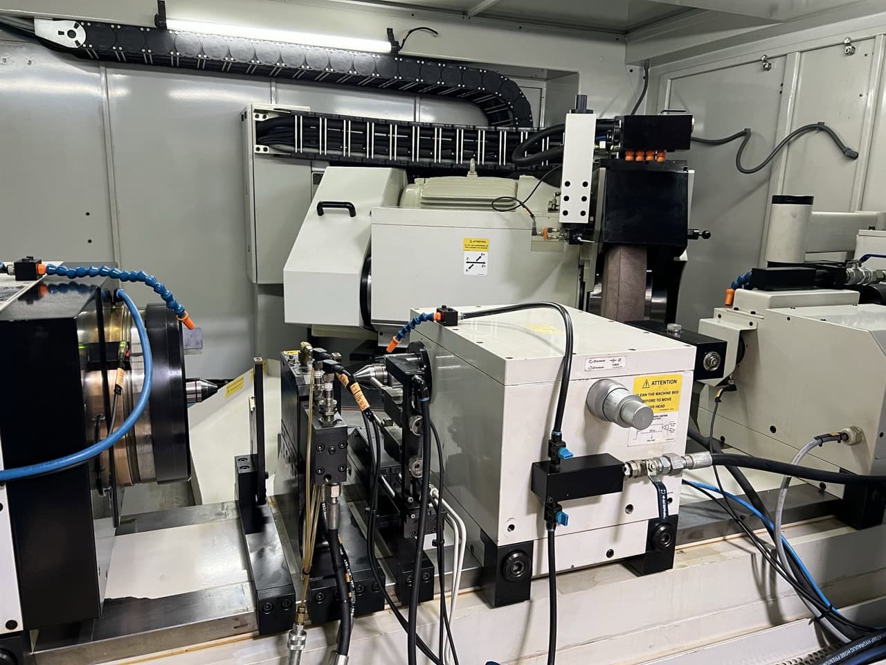 Zema Numerika GH-1000 CNC Cylindrical Grinding Machine, 2018 - Tailstock, Fanuc 0i TD, Dressing Spindle - Image 6