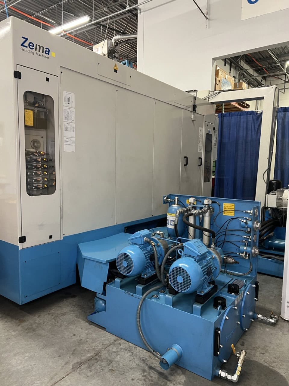 Zema Numerika GH-1000 CNC Cylindrical Grinding Machine, 2018 - Tailstock, Fanuc 0i TD, Dressing Spindle - Image 16