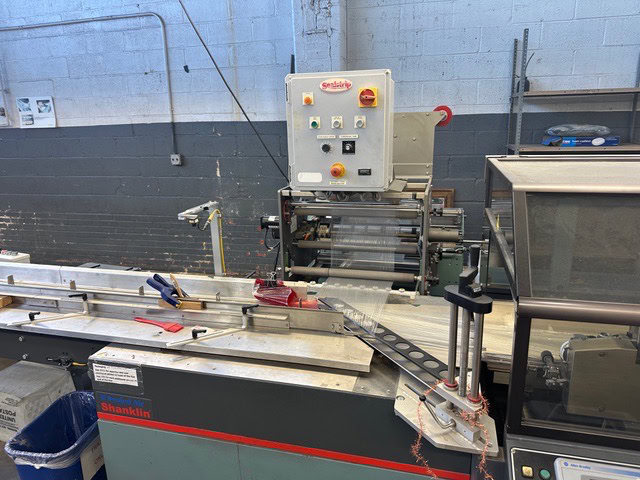 Shanklin OMNI-SLRS Shrink Wrapper with extended Lugged Infeed and T-72H Double Chamber Heat Tunnel, 2007 - Need Gone ASAP - Image 8
