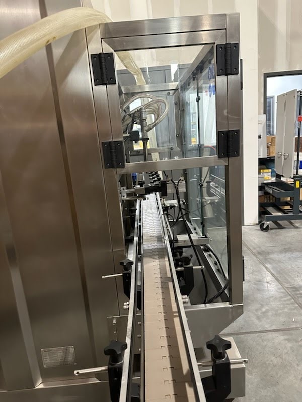 Rifu Machine 6 Head Gravity Filling Machine, 2021 - Never Used - Image 6