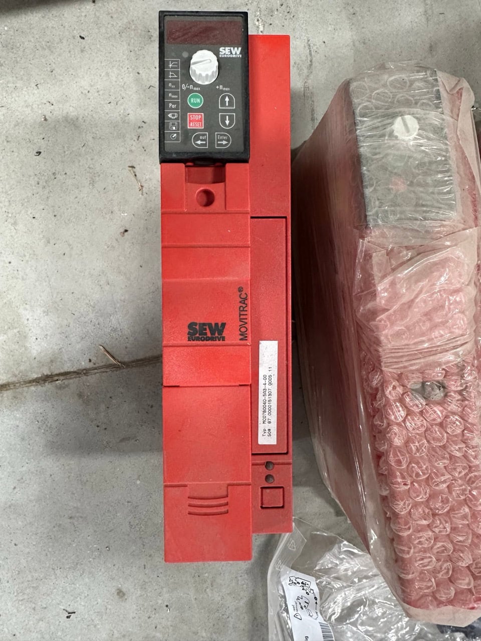 Industrial Lab Utility & Power Integration Lot – Cold Traps, VFDs, VAC-U-MAX, Transformers, Cabinets (OEM Surplus) - Image 5