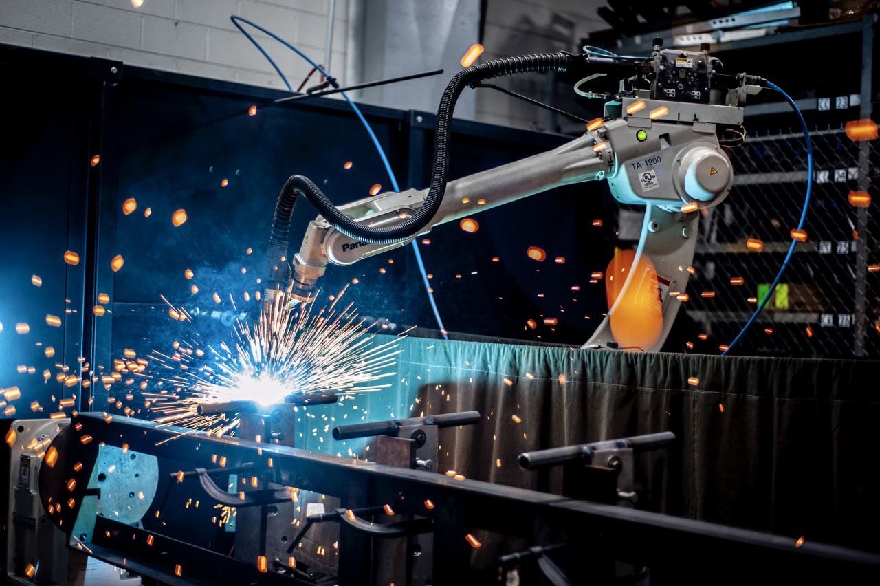 Miller Performarc PA1100SS (PA212S) Robotic Weld Cell, 2012 - Panasonic TAWERS TA-1900 Robot, 350 Amp Panasonic Dip Pulse HMIII350, Dual Light Curtains