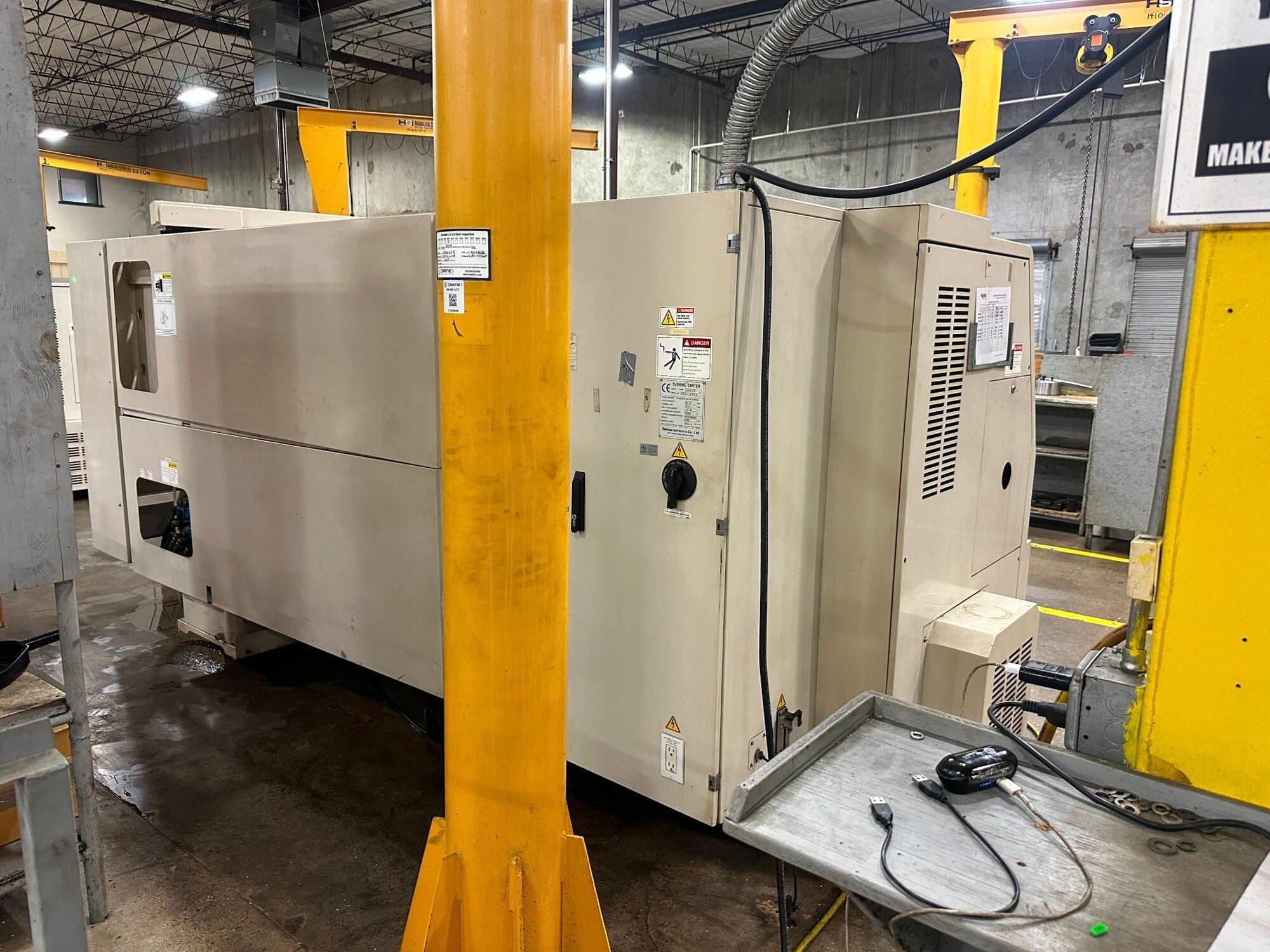 Doosan Puma 300LC CNC Lathe, 2006 - Low Hours, 15" Chuck, Chip Conveyor, Programmable Tailstock, Presetter - Image 14