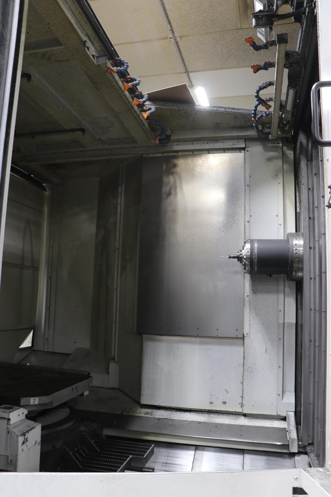 Okuma MB-8000H CNC Horizontal Machining Center, 2021 - Through Spindle Coolant; Chip Conveyor - Image 10