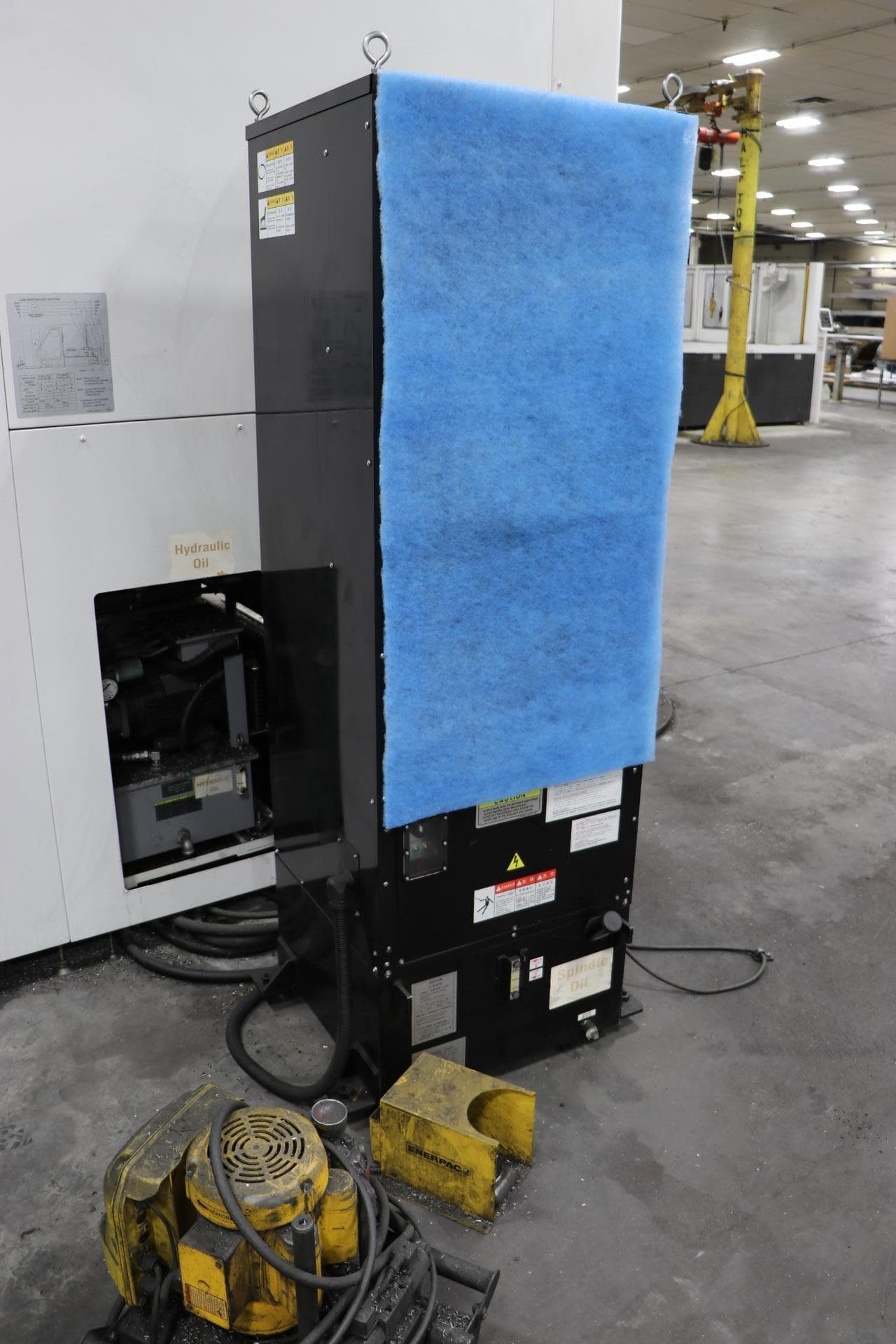 Okuma MB-8000H CNC Horizontal Machining Center, 2021 - Through Spindle Coolant; Chip Conveyor - Image 19