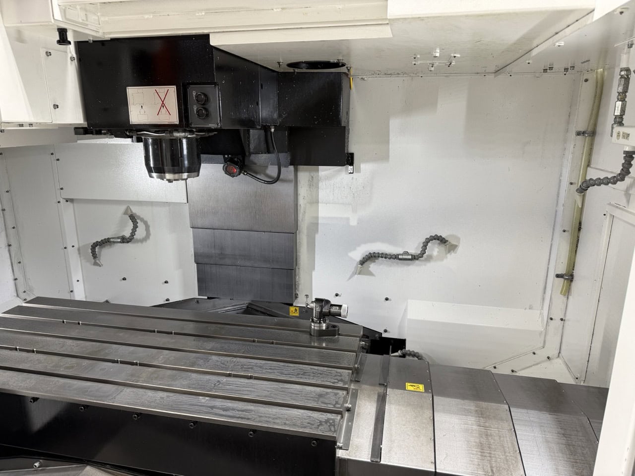 Mazak VCN 570C VMC, 2023 - Dual Probing Kit, Chip Conveyor, Thru Spindle Coolant, Mist Collector - Image 2
