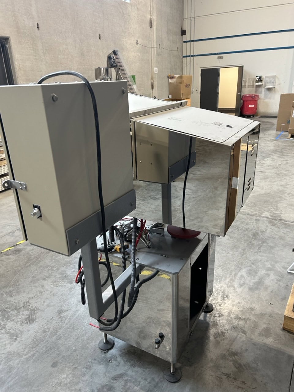 CapPlus CF100RU Capsule Filler – 3-Phase, 220 V Industrial Capsule Filling Component (Made in England, 2003) - Image 4