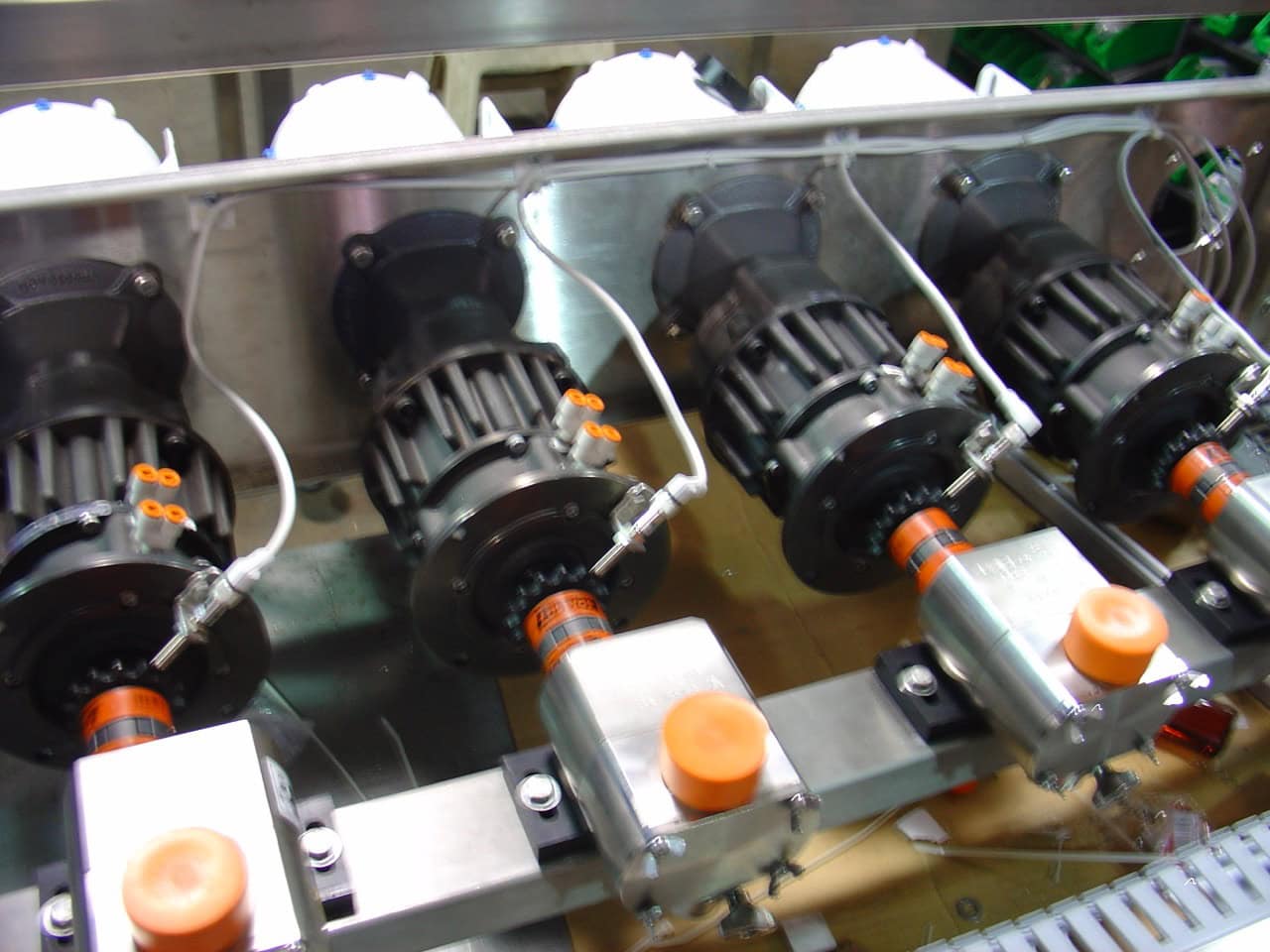 A Packaging Systems Fully Automatic Filling and Labeling Line for Shampoo Bottles, 2009 - Image 7