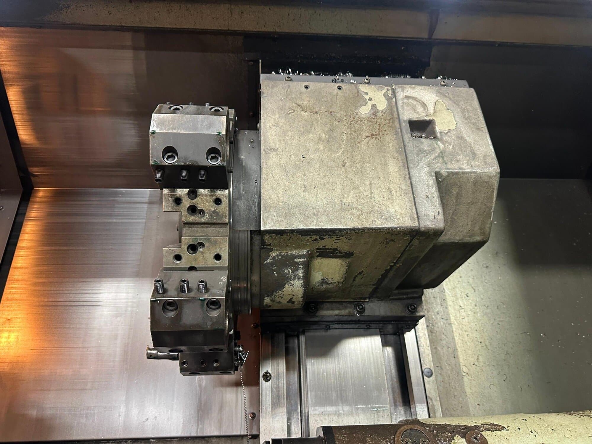 Doosan Puma 300LC CNC Lathe, 2006 - Low Hours, 15" Chuck, Chip Conveyor, Programmable Tailstock, Presetter - Image 9
