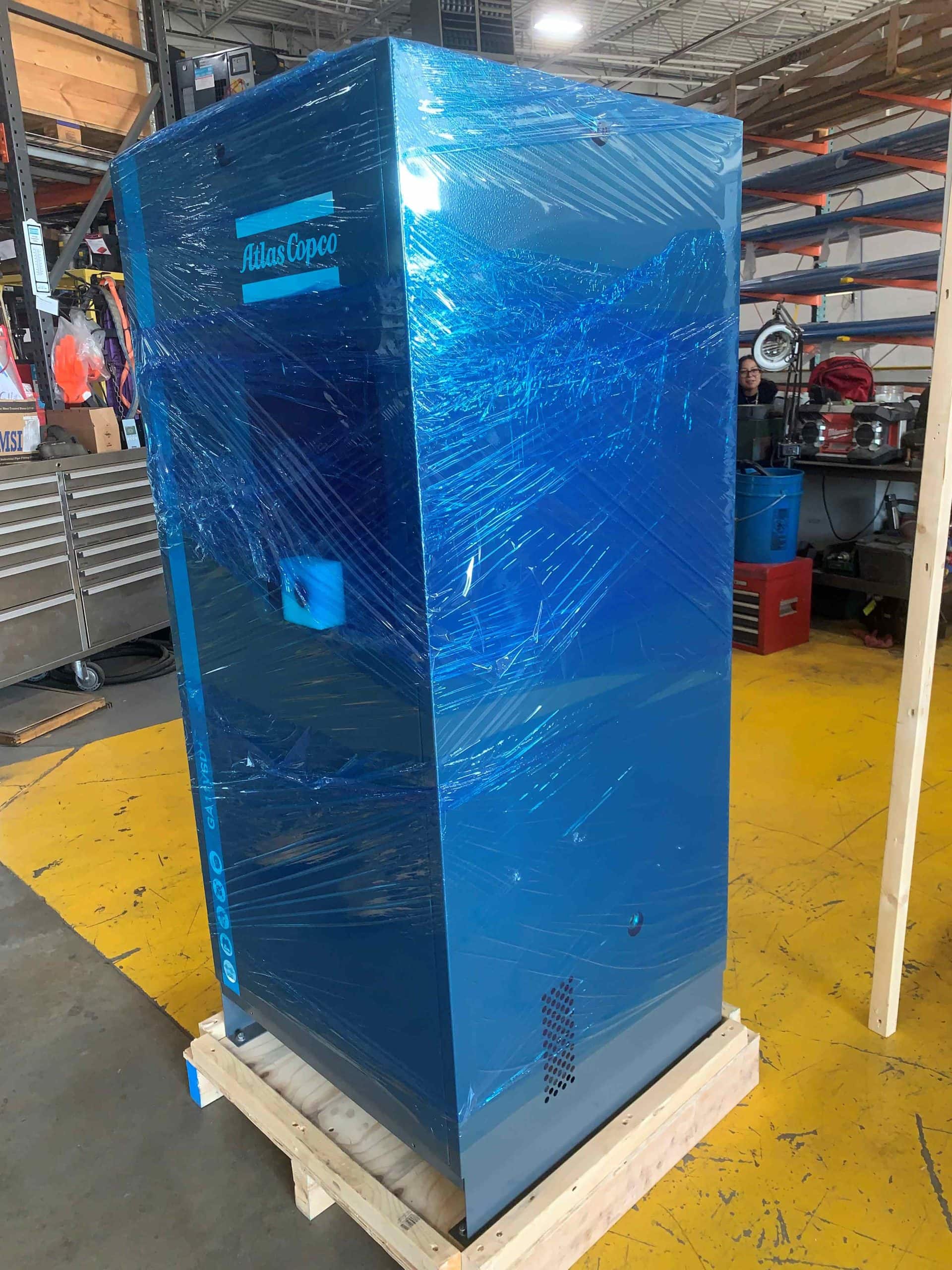 15 HP Atlas Copco GA11 VSD+ P Rotary Screw Air Compressor , 2021- 460 V, Only 1 Hour Run Time - Image 3