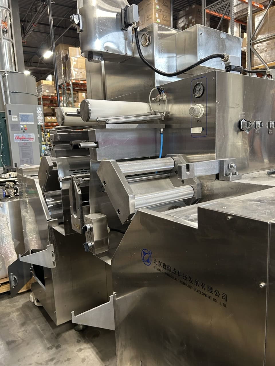 YWJ250-II Fully Automatic Softgel Encapsulation Machine – 12 kW, 115k/hr Capacity, PLC-Controlled - Image 8