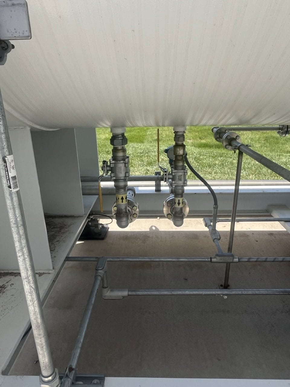 6,565‑Gallon ASME Skid‑Mounted R134a Refrigerant Storage Tank System (Pressurized 250 psig) - Image 6