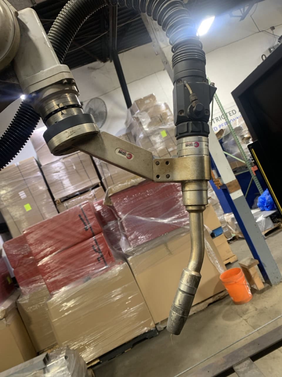 Miller Performarc PA1100SS (PA212S) Robotic Weld Cell, 2012 - Panasonic TAWERS TA-1900 Robot, 350 Amp Panasonic Dip Pulse HMIII350, Dual Light Curtains - Image 12
