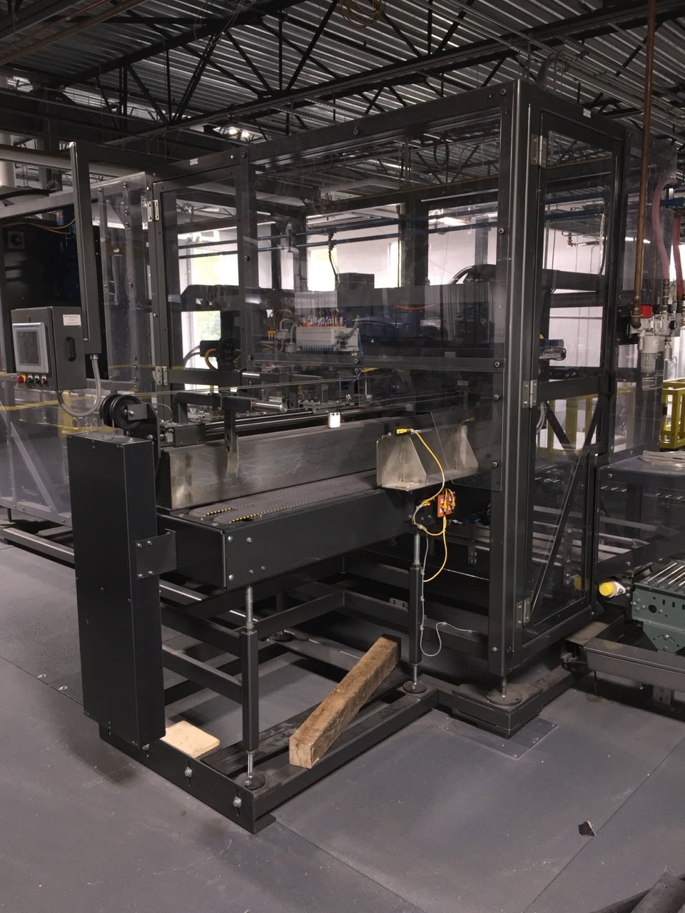 Sentry BCI Basket Erector/Inserter for 6 Pack Glass Beverage Containers into RSC Cases, 2015 - Image 7
