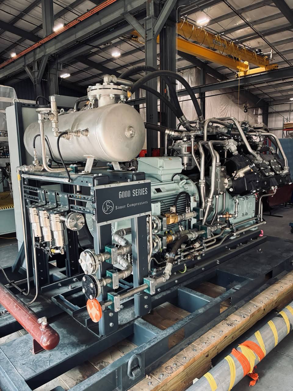 270 HP Sauer Helium Reciprocating Compressor WP6208, 2023 - Image 4