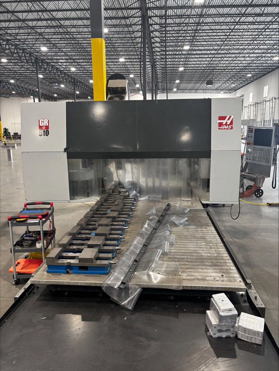 Haas GR-510 Gantry Router, 2021 - 5'x10' Table, 20 Tool ATC