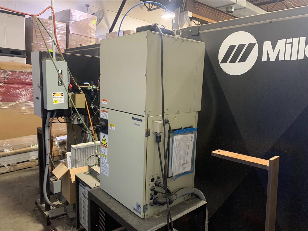 Miller Performarc PA1100SS (PA212S) Robotic Weld Cell, 2012 - Panasonic TAWERS TA-1900 Robot, 350 Amp Panasonic Dip Pulse HMIII350, Dual Light Curtains - Image 19