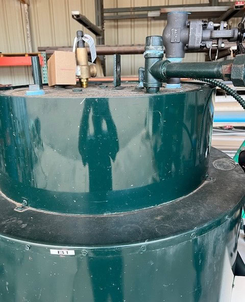Columbia CT‑37.6‑S Steam Boiler with Power Flame C1‑G‑10B Burner, 2002 - Well-Maintained - Image 4