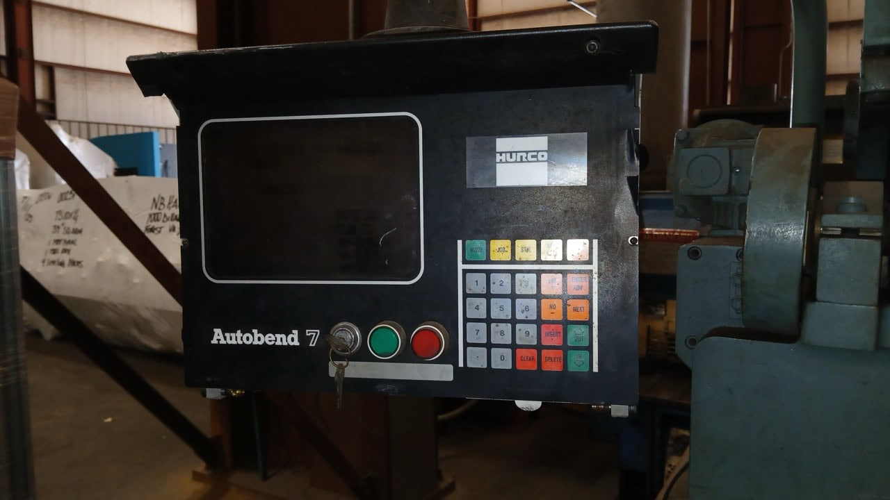 60 Ton x 6', Accurpress, 7606, Hydraulic Press Brake, 1995 - CNC Backguage, Tooling and Cabinet Included - Image 2