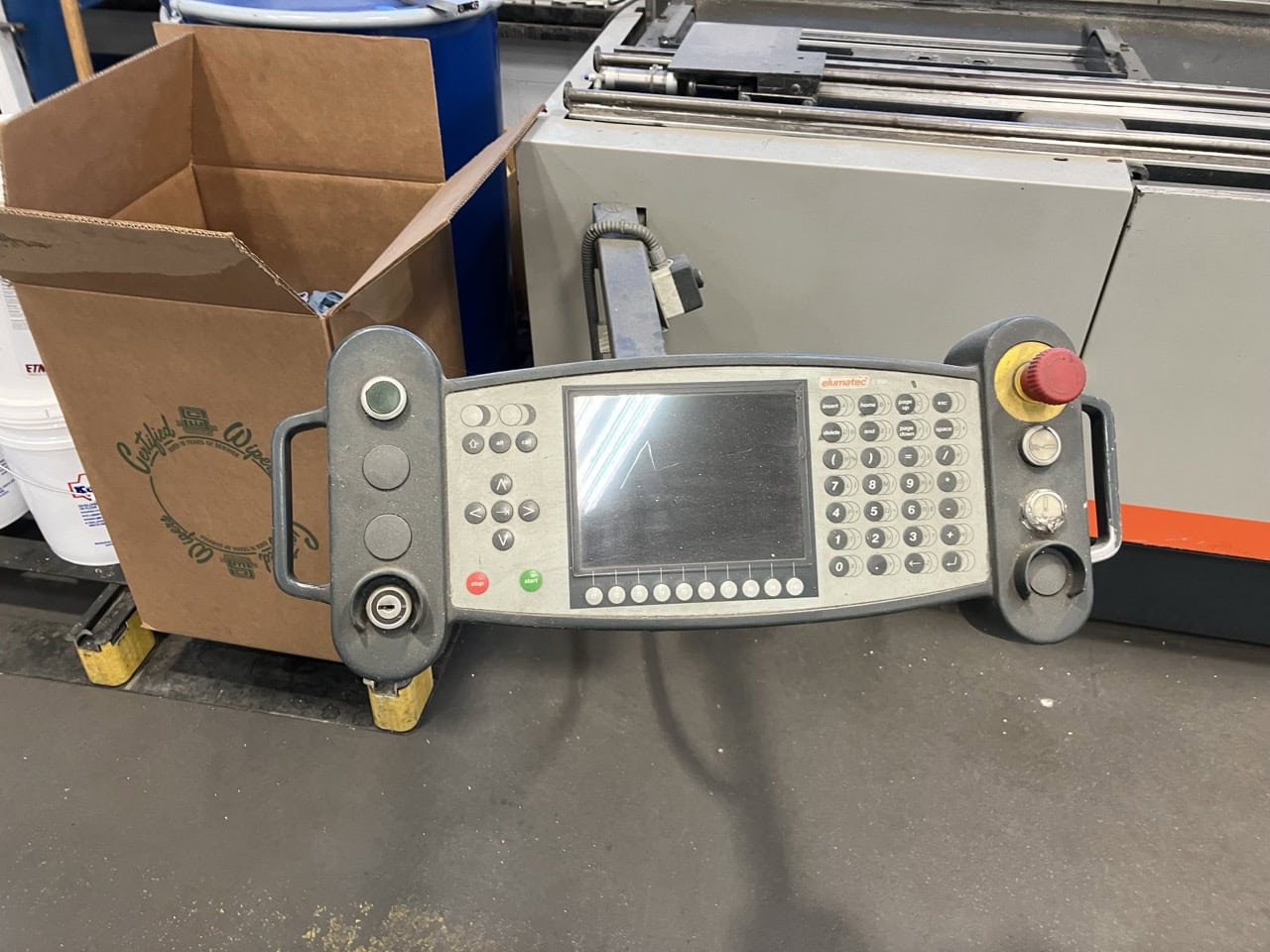 Elumatec SBZ‑122 3-Axis Profile Machining Center, 2003 - Image 3