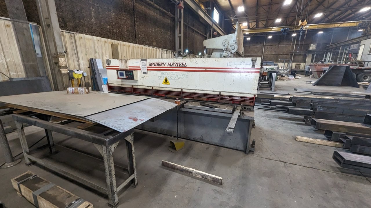 1/4" x 10' Masteel MSH-10250 Hydraulic Shear - Image 3