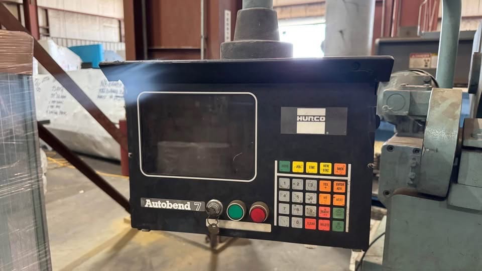 60 Ton x 6', Accurpress, 7606, Hydraulic Press Brake, 1995 - CNC Backguage, Tooling and Cabinet Included - Image 12