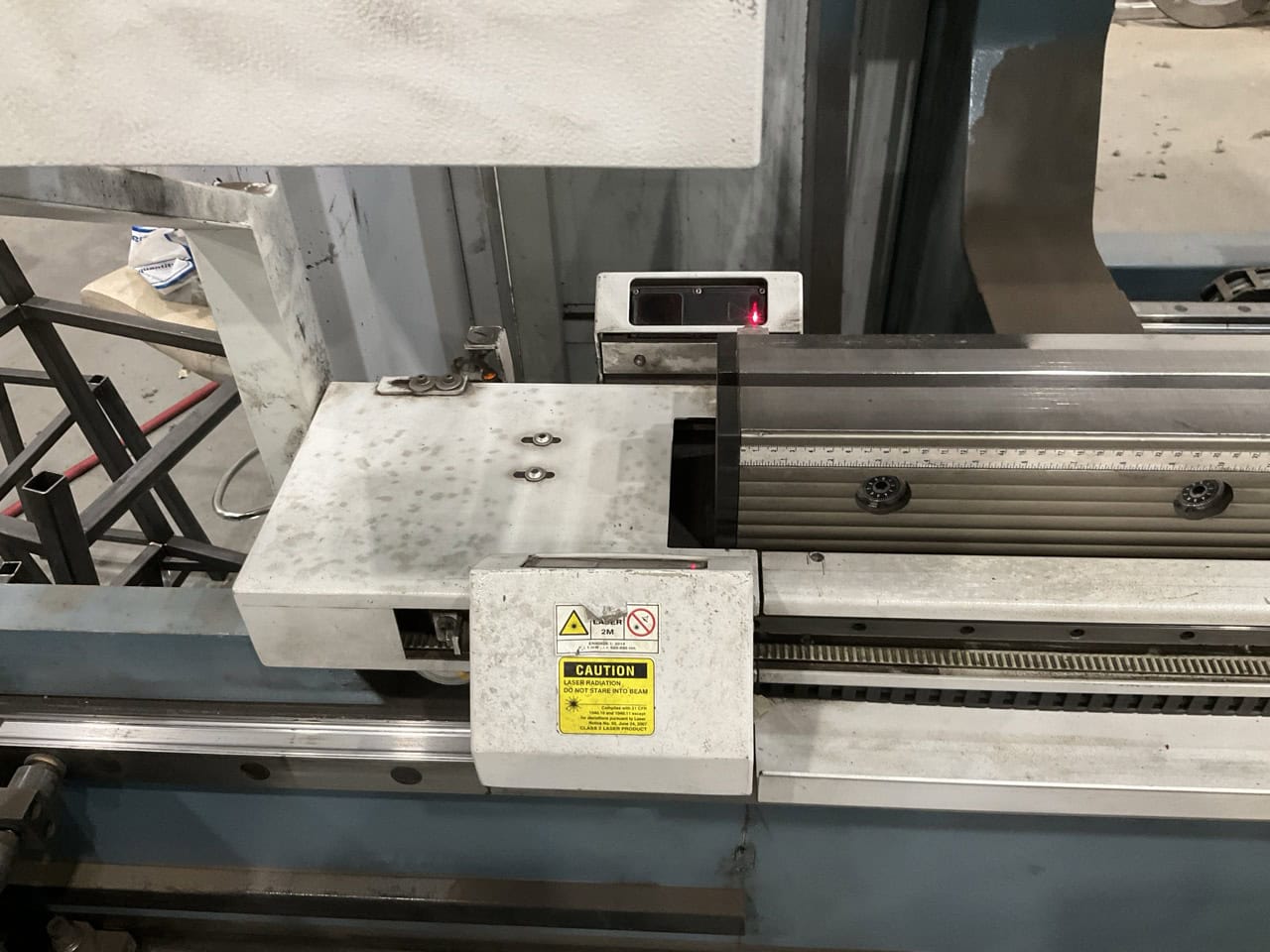 440 Ton x 13' Durma AD-Servo 40400 CNC Press Brake, 2022 - 6 Axis Back Gauge, CNC Crowning, Hydraulic Top & Bottom Clamping - Image 7