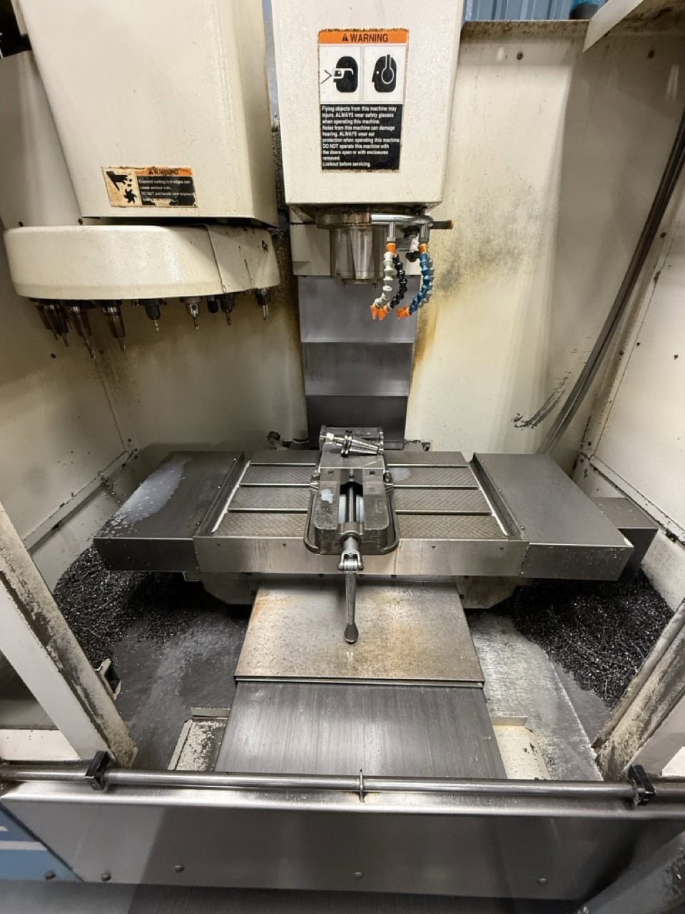 Fadal VMC 2016L VMC, 2000 - 7,500 RPM, 20 Station ATC - Image 3
